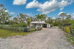 Picture of 4116 34Th Avenue E, Bradenton, FL 34208