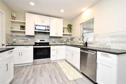 Picture of 938 S Bumby Avenue, Orlando, FL 32806