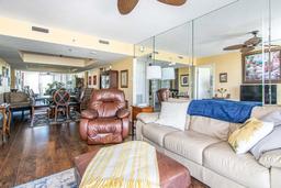 Picture of 3211 W Swann Avenue Unit 502, Tampa, FL 33609