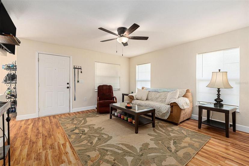 Picture of 14285 Oconner Road, Kathleen FL 33849