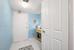 Picture of 450 S Gulfview Boulevard Unit 605, Clearwater Beach, FL 33767
