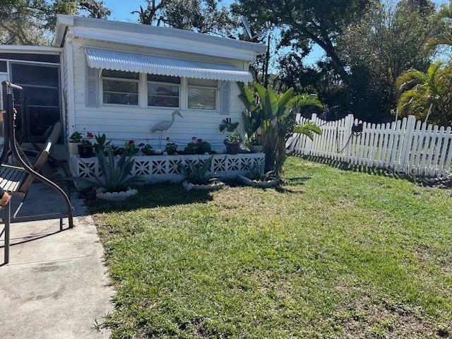 Picture of 104 Pearl Avenue N, Nokomis FL 34275