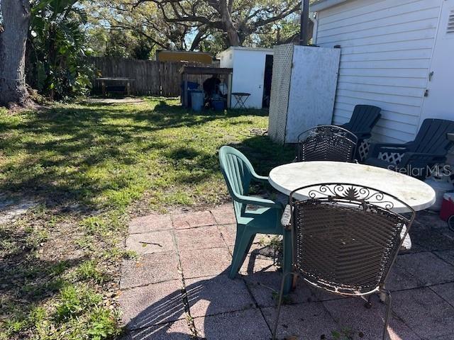 Picture of 104 Pearl Avenue N, Nokomis FL 34275