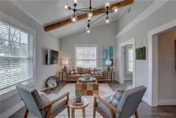 Picture of 315 40Th Street S, St Petersburg, FL 33711