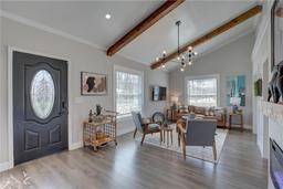 Picture of 315 40Th Street S, St Petersburg, FL 33711