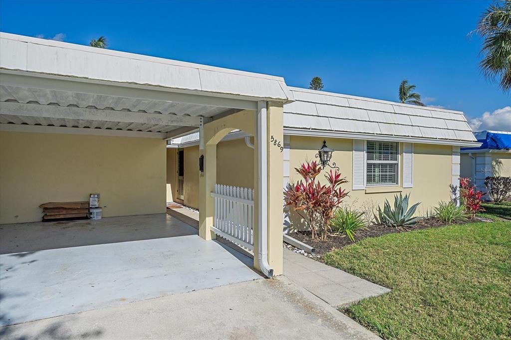 Picture of 5869 Tidewood Avenue Unit 7, Sarasota, FL 34231