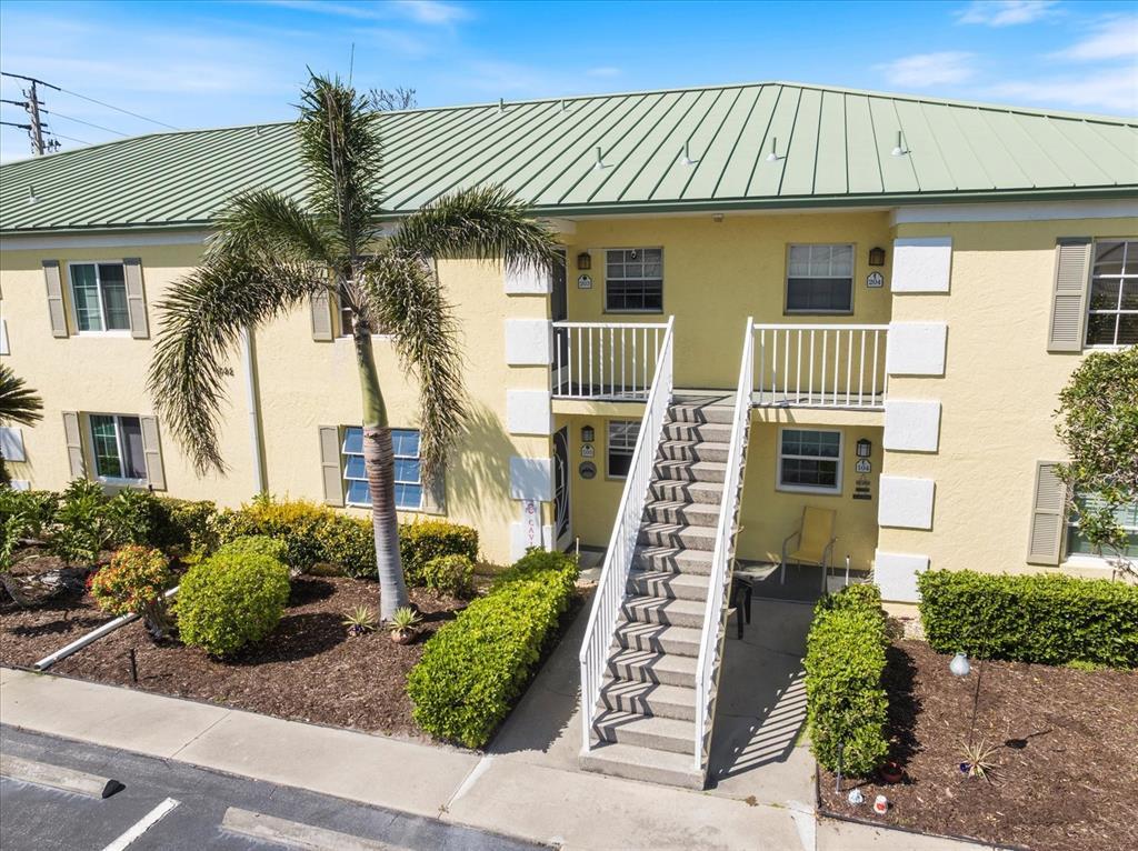Picture of 944 Capri Isles Boulevard Unit 103, Venice, FL 34292