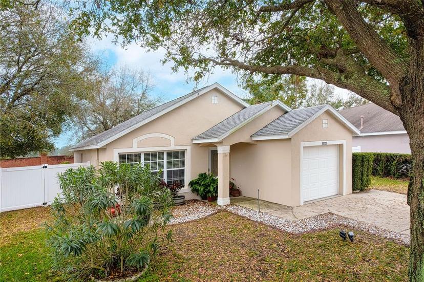 Picture of 15848 Autumn Glen Avenue, Clermont FL 34714