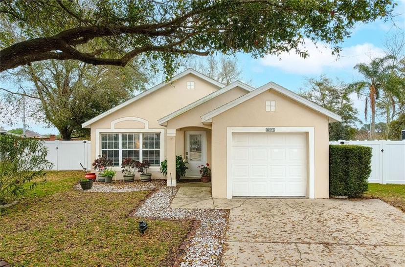 Picture of 15848 Autumn Glen Avenue, Clermont FL 34714