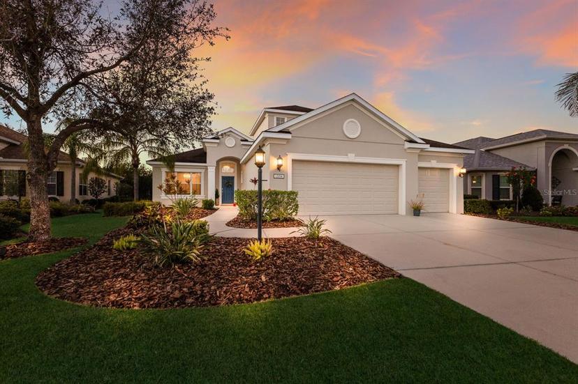 Picture of 12014 Forest Park Circle, Bradenton FL 34211