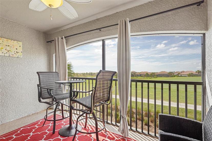 Picture of 5517 Palmer Circle Unit 203, Bradenton FL 34211