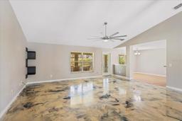 Picture of 519 Hearthglen Boulevard, Winter Garden, FL 34787