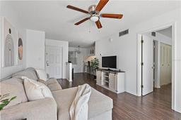 Picture of 6916 Stones Throw Circle N Unit 9110, St Petersburg, FL 33710