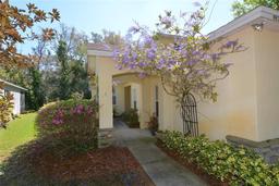 Picture of 6620 Lake Clark Drive, Lakeland, FL 33813