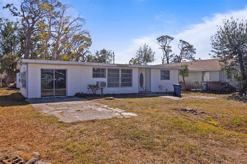 Picture of 215 Washington Avenue, Englewood FL 34223