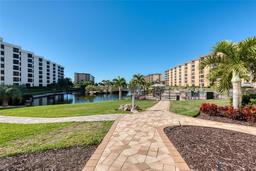 Picture of 5740 Midnight Pass Road Unit 402, Sarasota, FL 34242