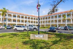 Picture of 2404 Florentine Way Unit 40, Clearwater, FL 33763
