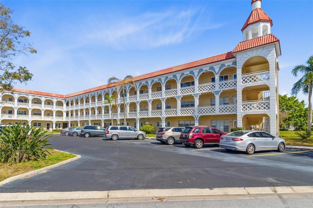 Picture of 2404 Florentine Way Unit 40, Clearwater, FL 33763