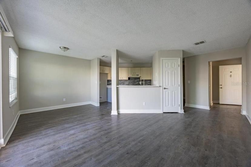Picture of 2540 Woodgate Boulevard Unit 106, Orlando FL 32822