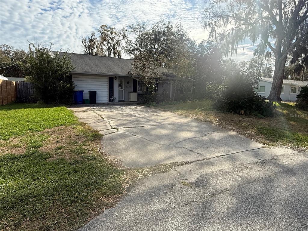 Picture of 2225 Pine Tree Drive, Edgewater, FL 32141