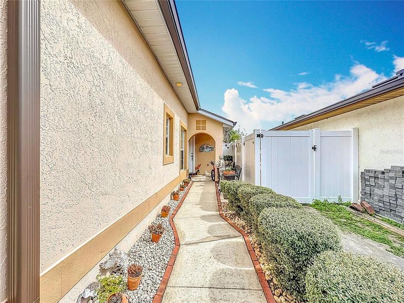 Picture of 3233 Brewster Drive, Kissimmee FL 34743