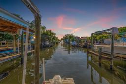 Picture of 4911 W Melrose Avenue S, Tampa, FL 33629