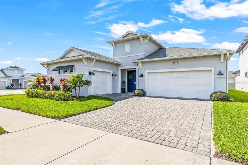 Picture of 8721 Drummer Plank Drive, Wesley Chapel, FL 33545