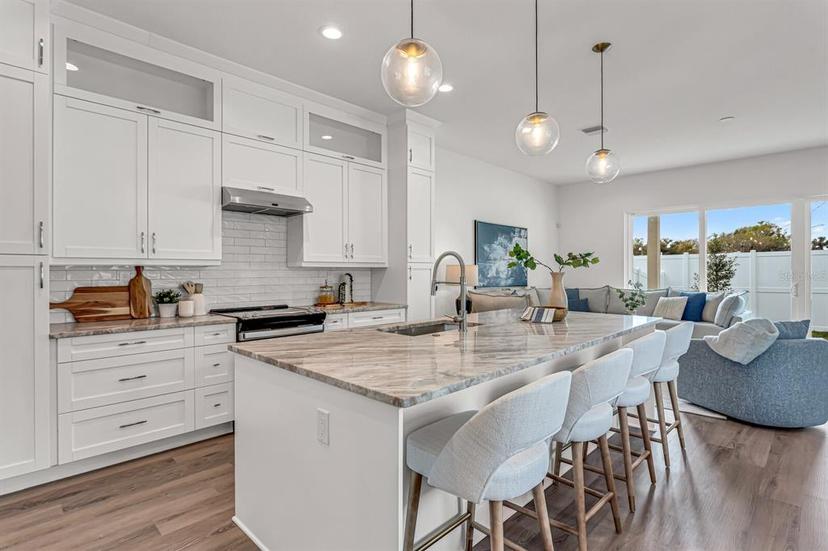 Picture of 5530 N 9Th Street Unit 7, Tampa FL 33604