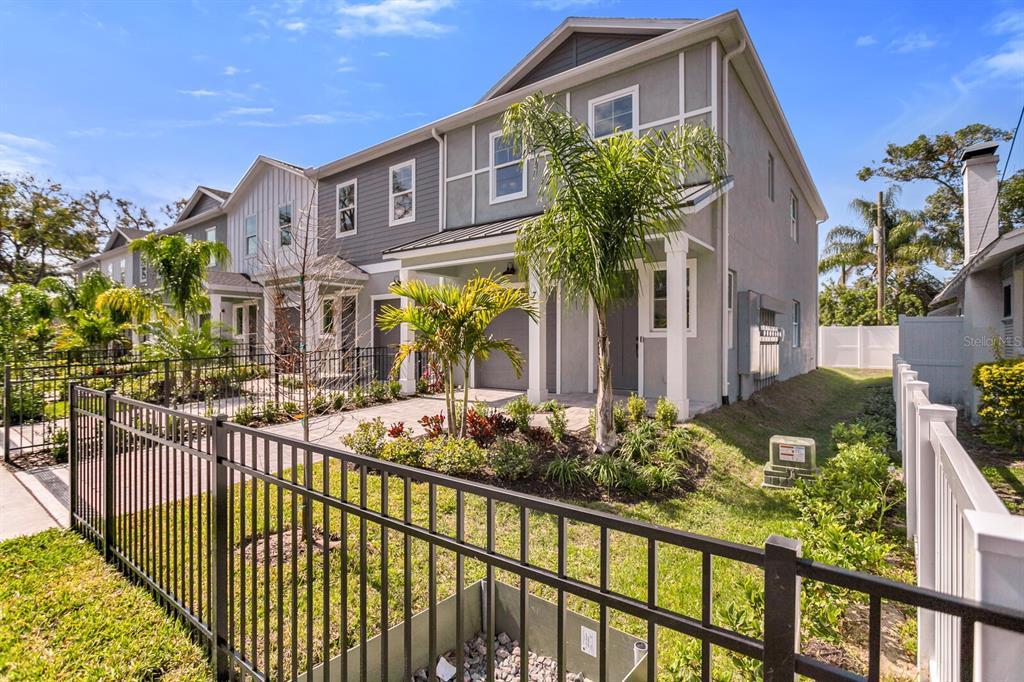 Picture of 5530 N 9Th Street Unit 7, Tampa, FL 33604