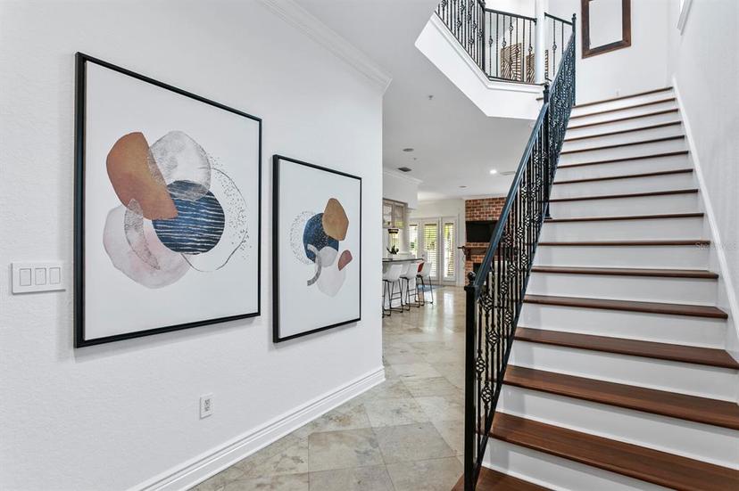 Picture of 4907 Bayshore Boulevard Unit 115, Tampa FL 33611