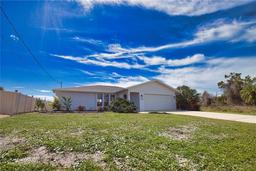 Picture of 9265 Carnation Avenue, Englewood, FL 34224