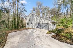 Picture of 6112 NW 24Th Lane, Gainesville, FL 32606