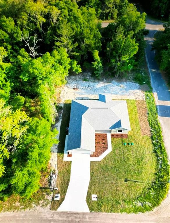 Picture of 14 Bay Terrace Pass, Ocklawaha FL 32179