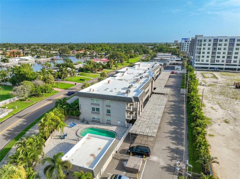 Picture of 4500 37Th Street S Unit 8, St Petersburg FL 33711
