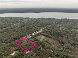 Picture of 2930 Cr 416N, Lake Panasoffkee, FL 33538
