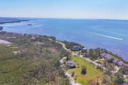 Picture of 92 Tidy Island Boulevard, Bradenton, FL 34210