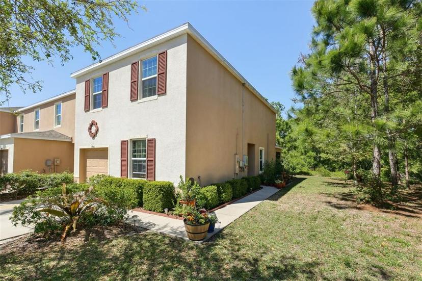 Picture of 9756 Hound Chase Drive, Gibsonton FL 33534