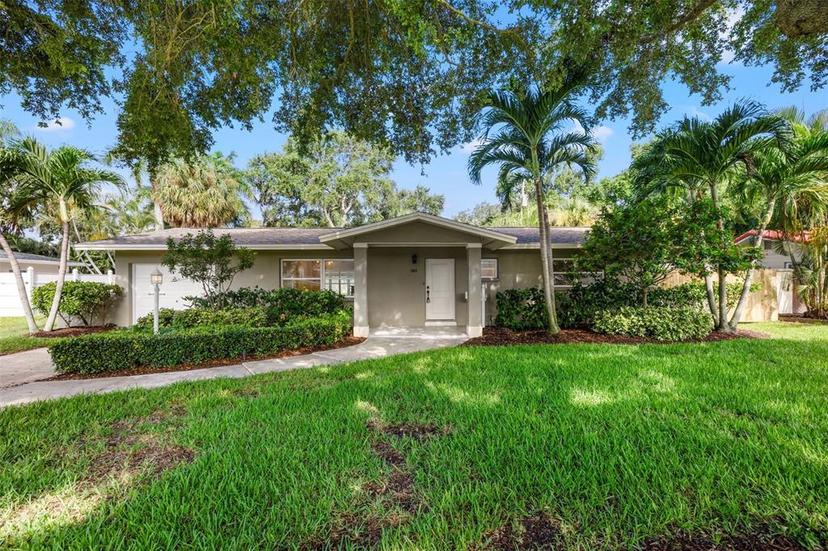 Picture of 1180 Eden Isle Boulevard Ne, St Petersburg FL 33704