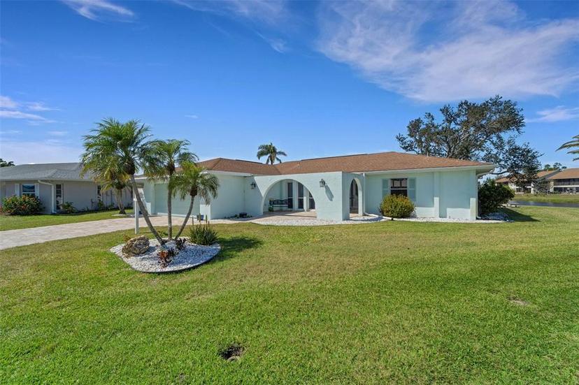 Picture of 1714 Coral Sands Court, Venice FL 34293
