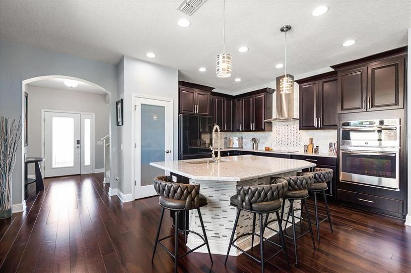 Picture of 1727 Nature View Drive, Lutz FL 33558