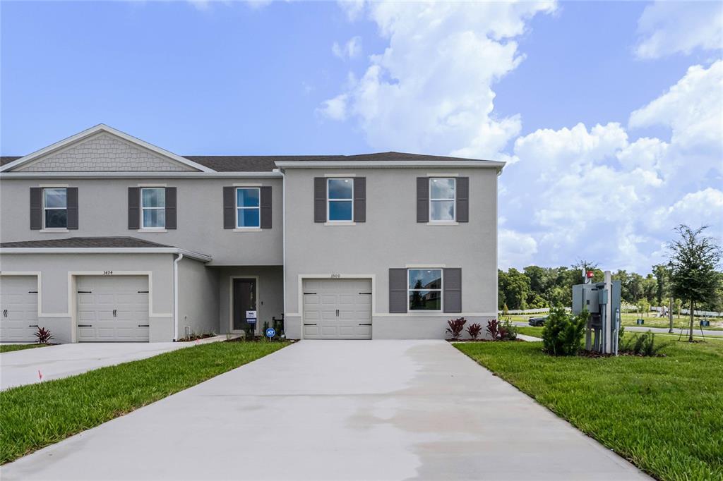 Picture of 3322 Wye Oak Drive, Apopka, FL 32703