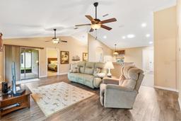 Picture of 11013 SE 169Th Place, Summerfield, FL 34491