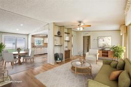 Picture of 10037 SE 24Th Drive, Webster, FL 33597