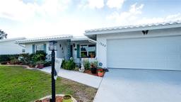 Picture of 1320 Bottlebrush Drive, Bradenton, FL 34208