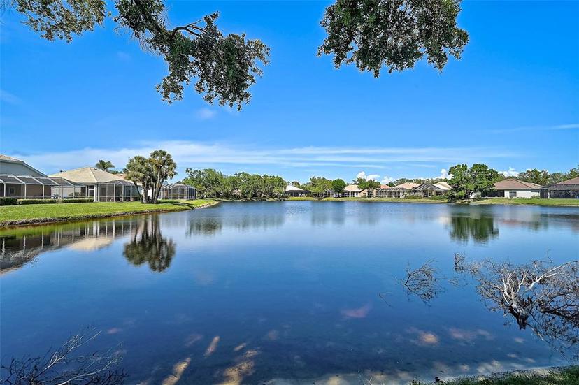 Picture of 5261 Highbury Circle, Sarasota FL 34238