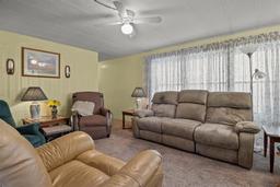 Picture of 175 Cherrywood Drive, Lake Wales, FL 33898