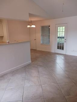 Picture of 4275 Perkinshire Lane Unit 204, Orlando, FL 32822