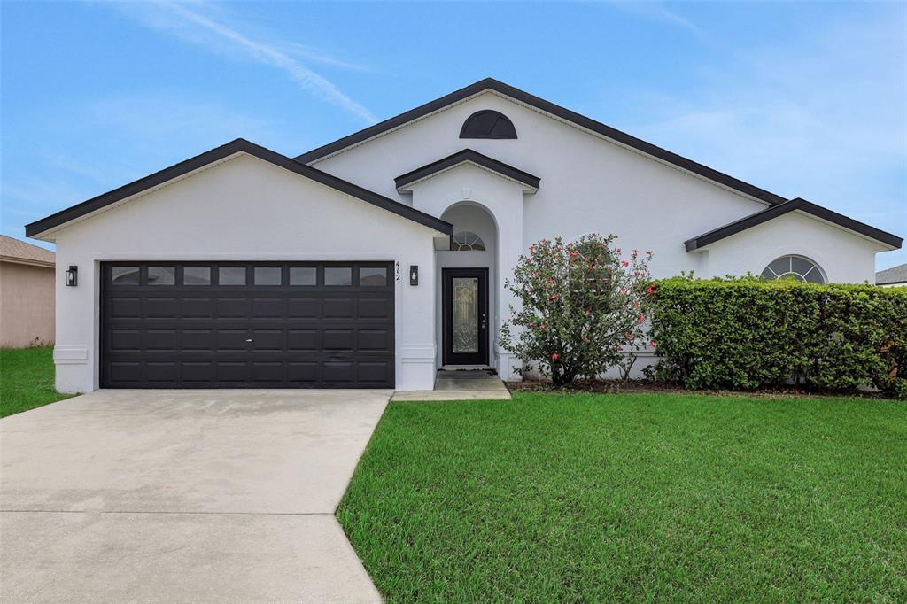 Picture of 412 Savanna Pointe Street, Winter Haven, FL 33884