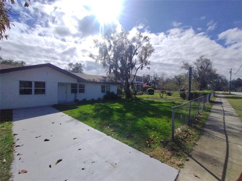 Picture of 605 S Verona Avenue, Avon Park FL 33825