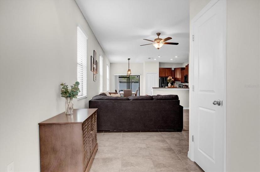 Picture of 4023 Wild Senna Boulevard, Tampa FL 33619